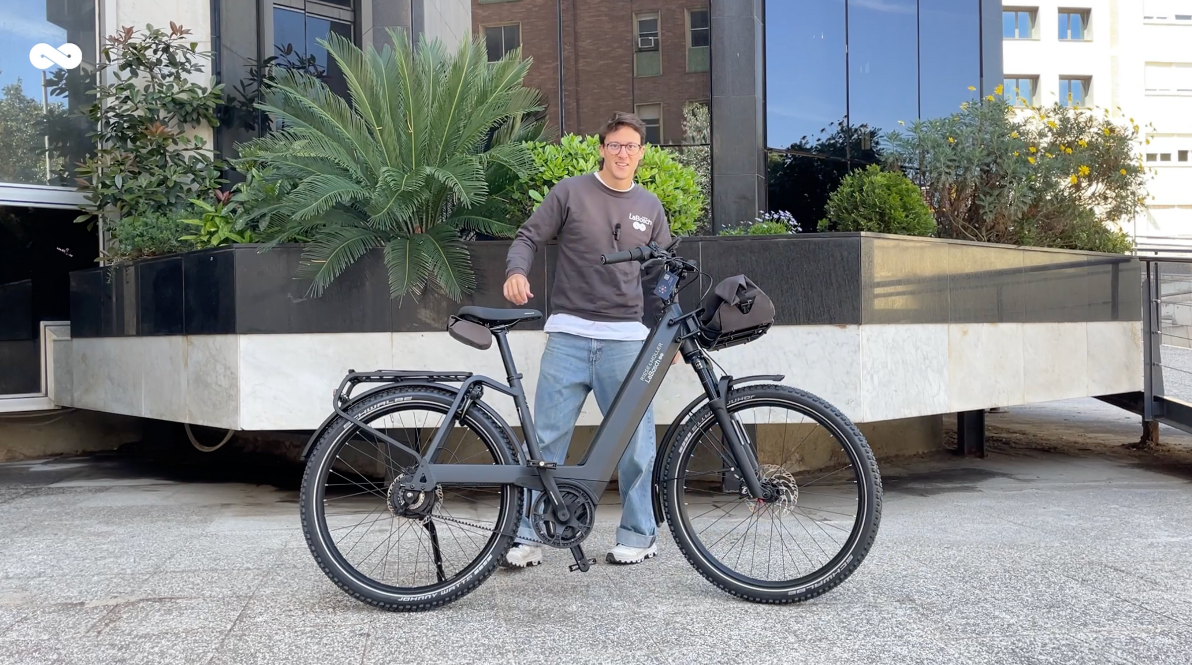 La Riese & Muller Nevo: Una Ebike de Trekking Sin Igual en Nuestro Catálogo