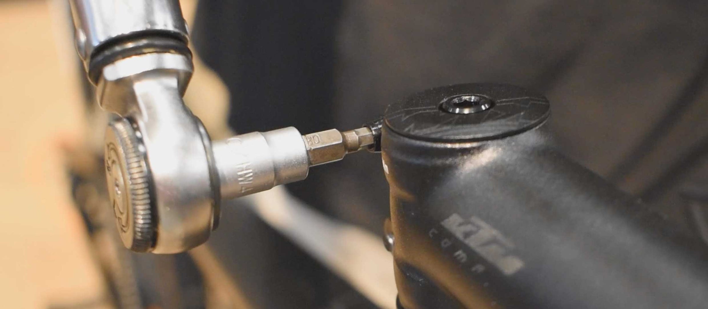 Montaje de bicicleta eléctrica