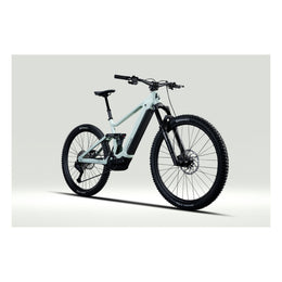 Overvolt TR 7.8 2026 | Vista 3/4 oficial