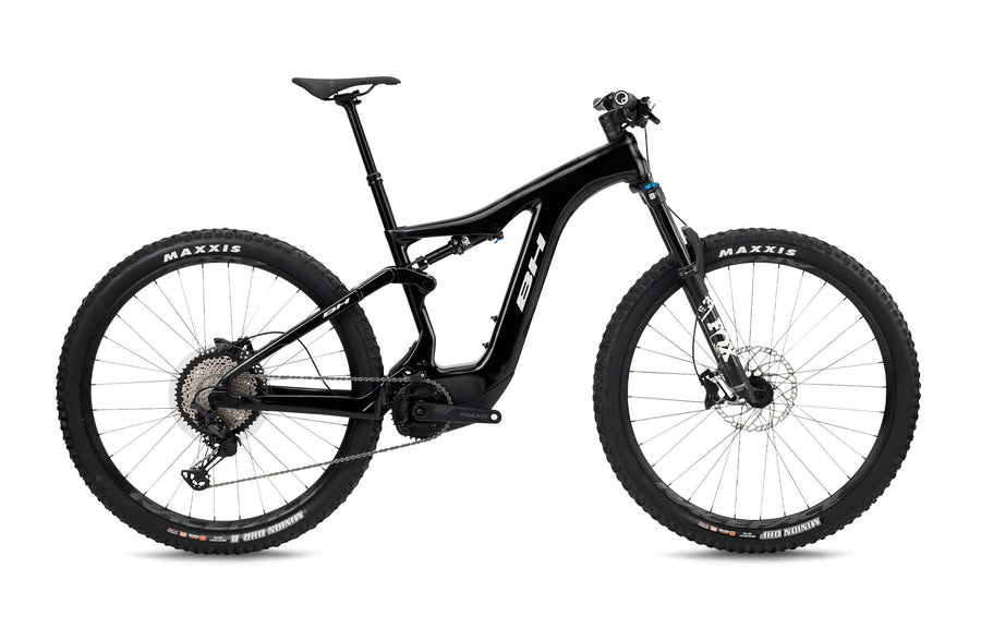 BH ATOMX LYNX 8.4 ER845 NWN negro blanco brillo foto oficial 1920 px