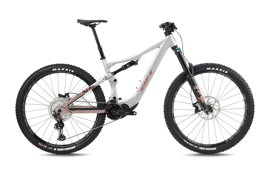 iLYNX+ SL ENDURO 9.1 ES916, color SRR, fotografía oficial de alta resolución