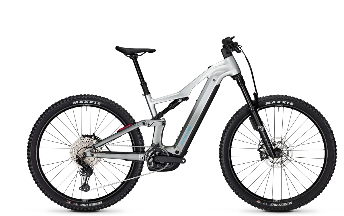 FOCUS THRON² 6.9 ABS — Plata — Vista lateral