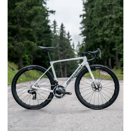 MEGAMO REACH FS 05 2026 · Gris · MG42005202C · B2B AUTH_B2B_COLOR_GROUP_232 · IMG ea33fc0fdfd42bb6