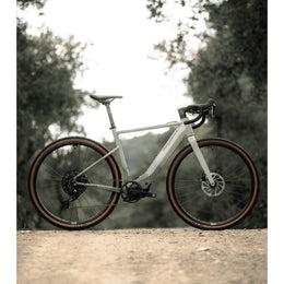 MEGAMO REACH FS 05 2026 · Gris · MG42005202C · B2B AUTH_B2B_COLOR_GROUP_232 · IMG f2542e799f95d2f7
