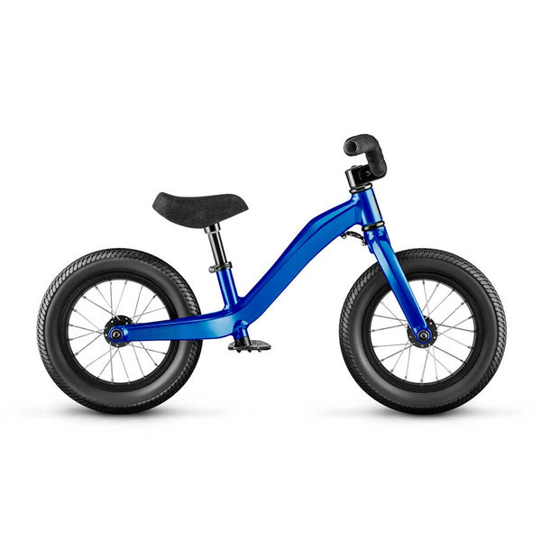 MOUSTACHE MERCREDI 12